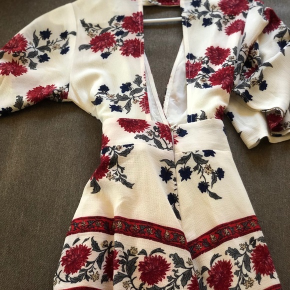 Mura boutique romper - Picture 4 of 4